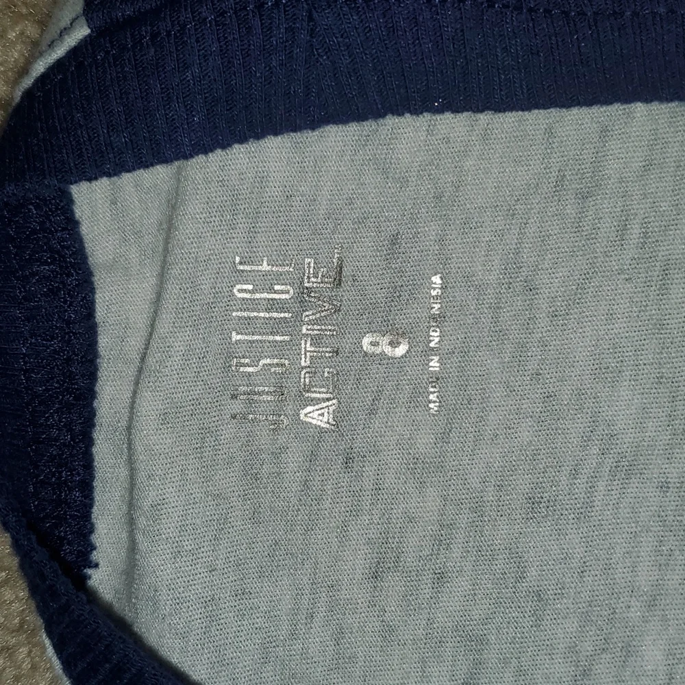 Girls justice shirt size 8